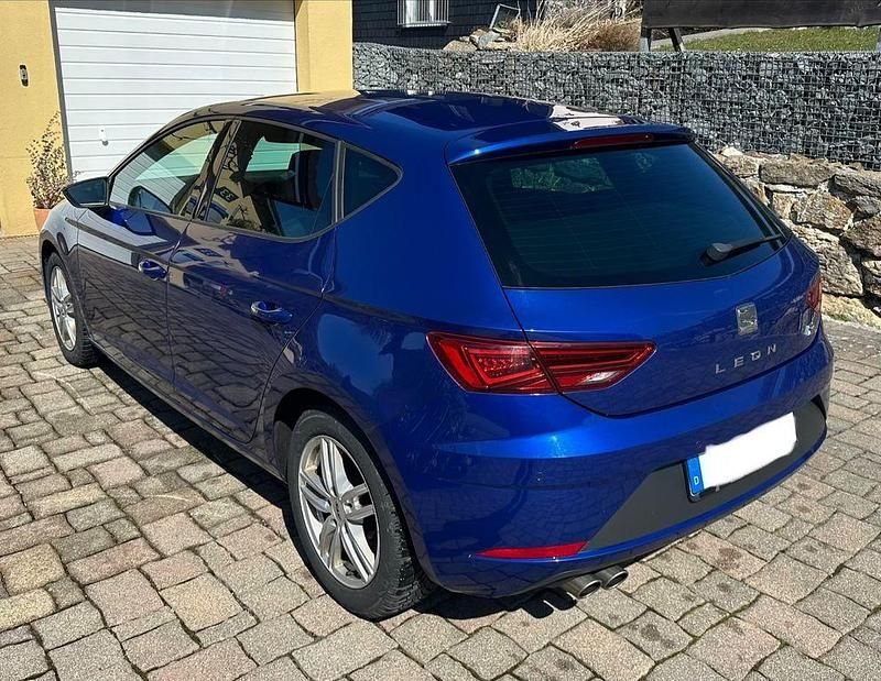 Gebraucht Seat Leon FR 150 PS (110 kW) 2018 Blau Limousine