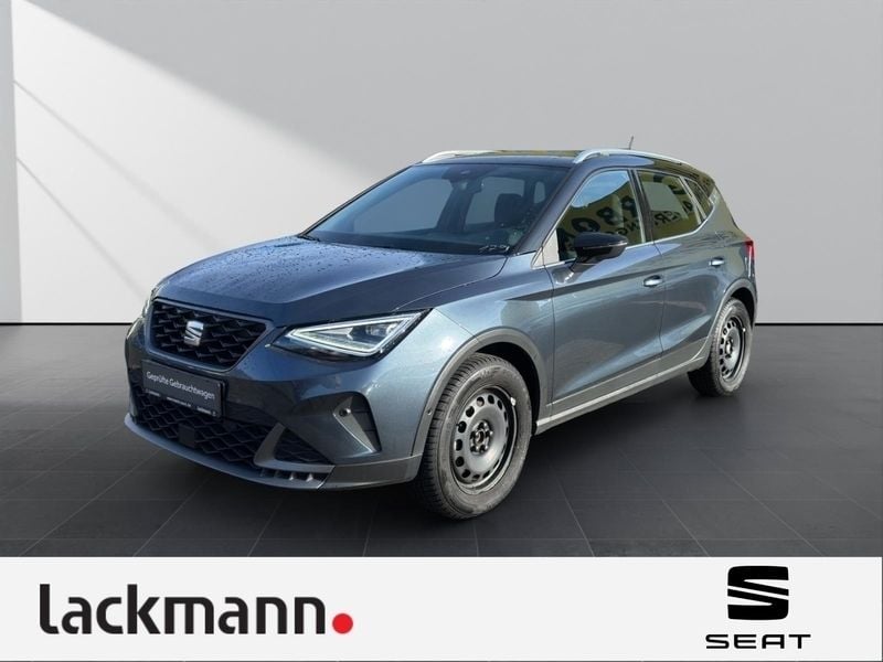 Grau Gebraucht 2023 Seat Arona FR SUV | 22.990 € (Fairer Preis) - Bild 1/4