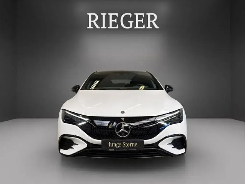 Gebraucht Mercedes EQE350 AMG 235 kW (320 PS) 2025 Weiß Limousine