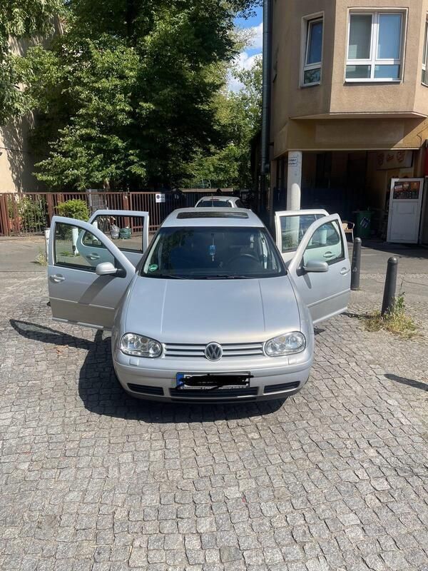 Silber Gebraucht 1999 VW Golf IV Kleinwagen | 1.900 € (Fairer Preis) - Bild 1/4