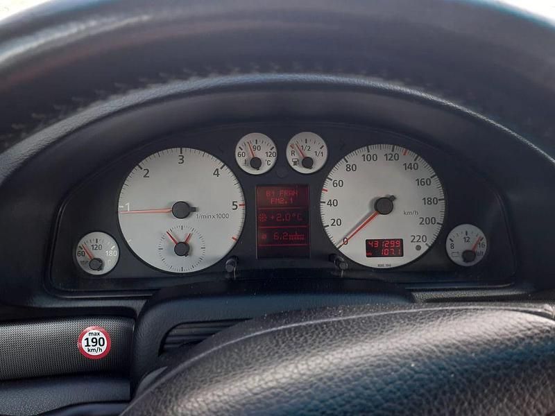 Gebraucht Audi A4 110 PS (80 kW) 1996 Blau Kombi