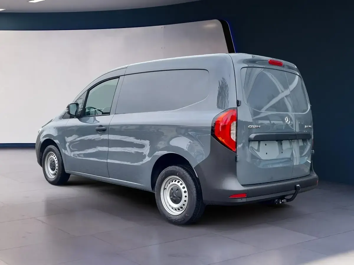 Gebraucht Mercedes Citan 108 75 PS (55 kW) 2025 Grau Van / Kleinbus