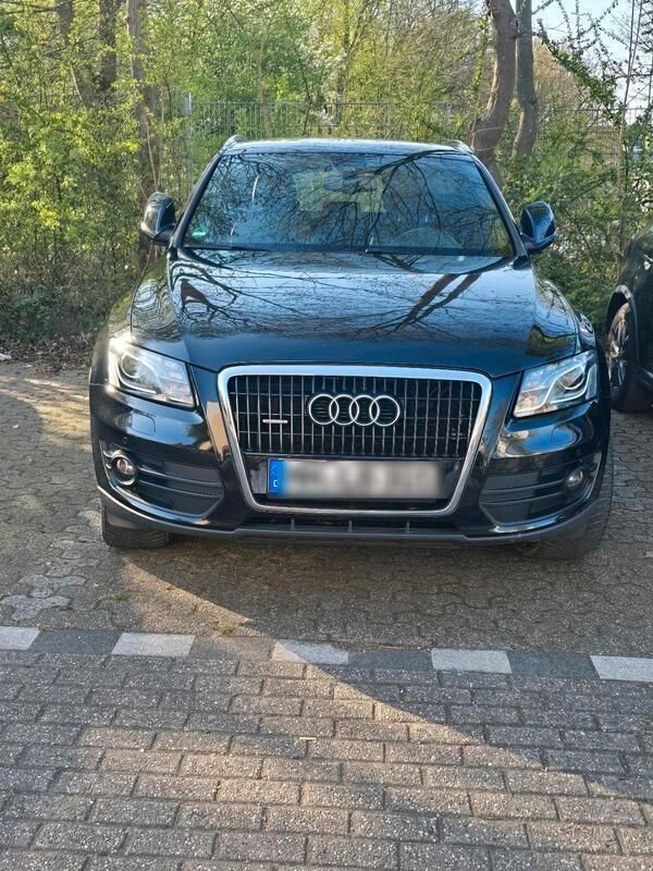 Schwarz Gebraucht 2011 Audi Q5 Comfort SUV | 13.000 € (Etwas zu teuer) - Bild 1/4