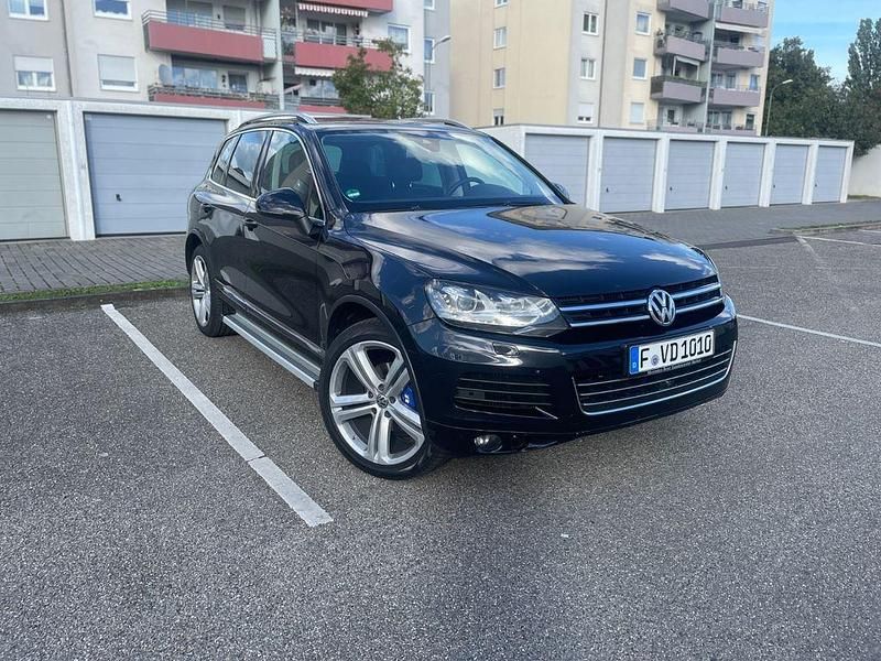 Schwarz Gebraucht 2010 VW Touareg SUV | 15.500 € (Fairer Preis) - Bild 1/4