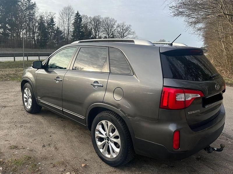 Gebraucht Kia Sorento Vision 197 PS (144 kW) 2013 Grau SUV