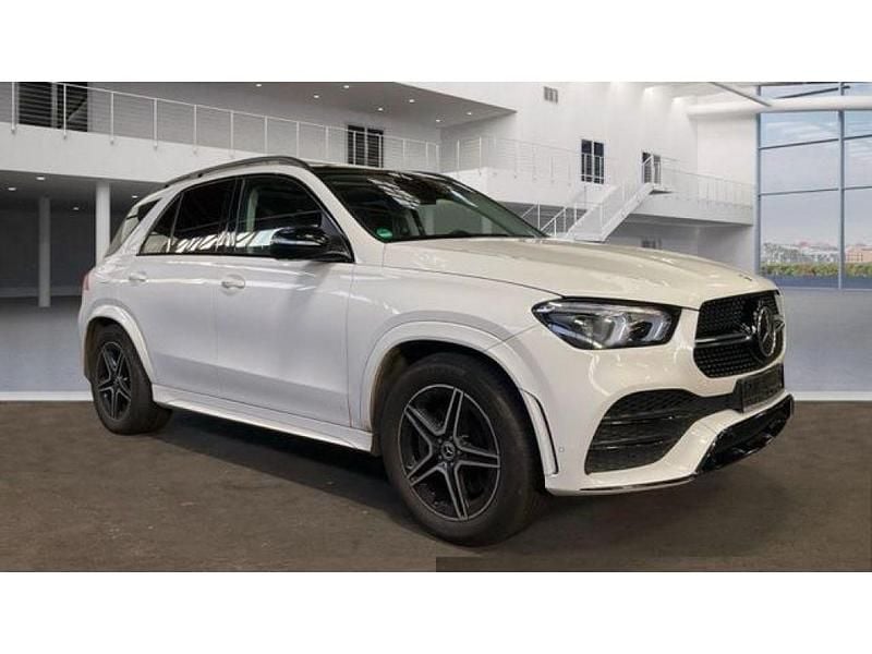 Polarweiss Gebraucht 2022 Mercedes GLE350 AMG Coupé | 54.950 € - Bild 1/3