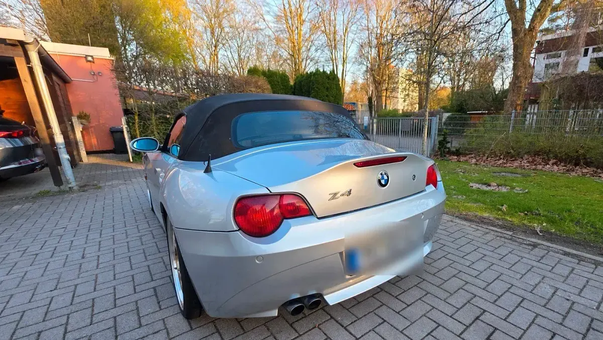 Usata BMW Z4 192 CV (141 kW) 2003 Argento Cabrio