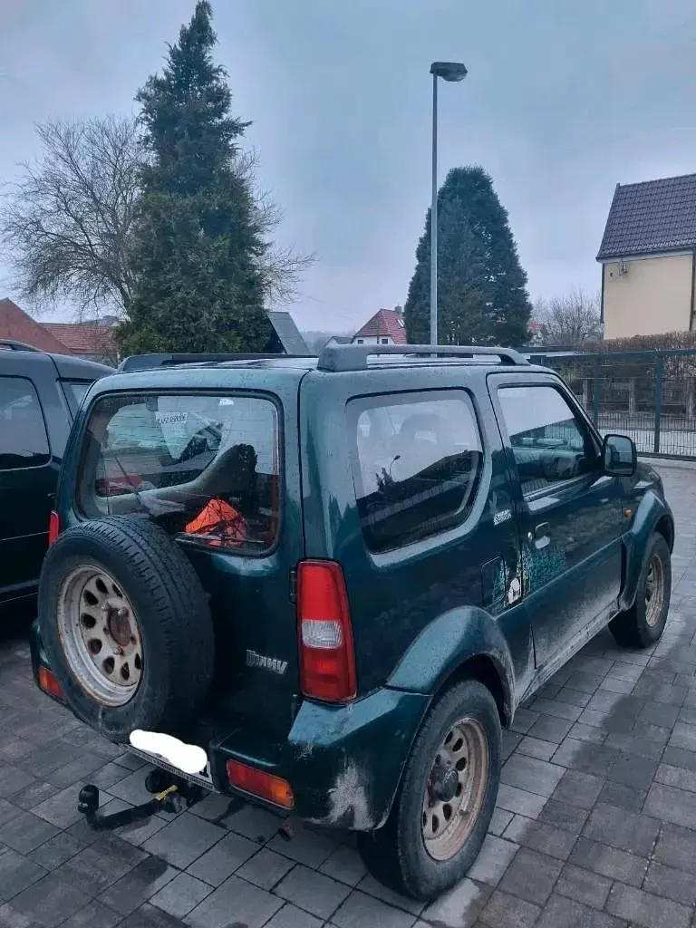 Używany Suzuki Jimny 82 KM (60 kW) 2002 Zielony SUV