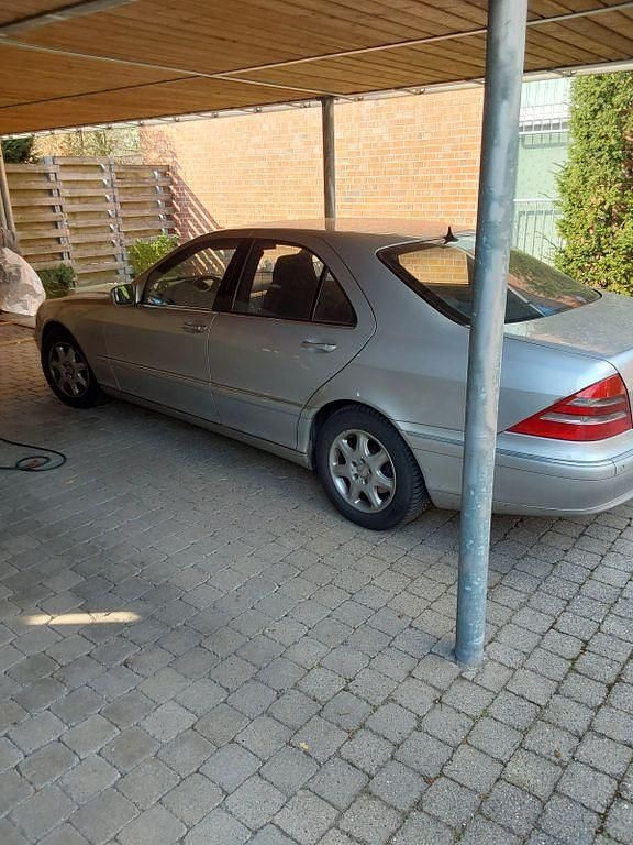 Usata Mercedes S320 224 CV (164 kW) 2001 Argento Berlina