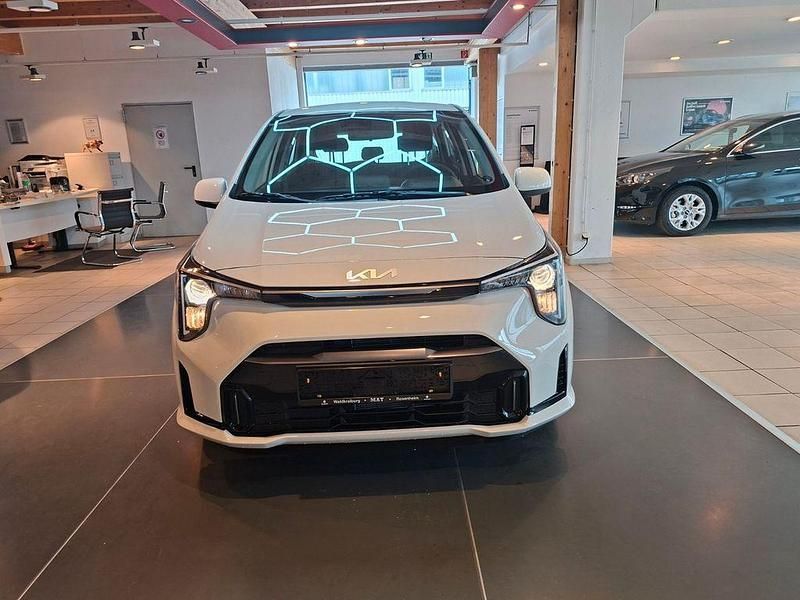Weiß Neu 2025 Kia Picanto Vision Kleinwagen | 17.990 € (Etwas zu teuer) - Bild 1/4
