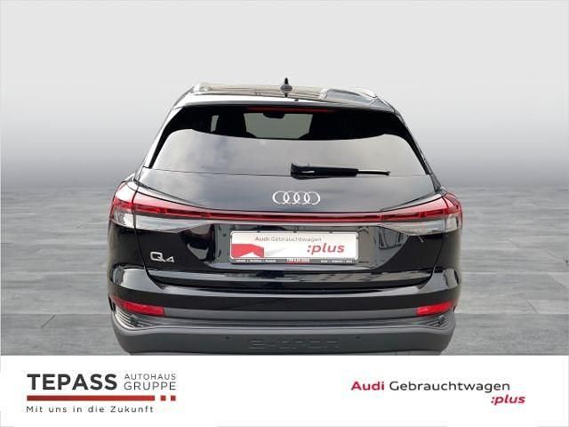 Gebraucht Audi Q4 e-tron Basis 125 kW (170 PS) 2022 Schwarz SUV