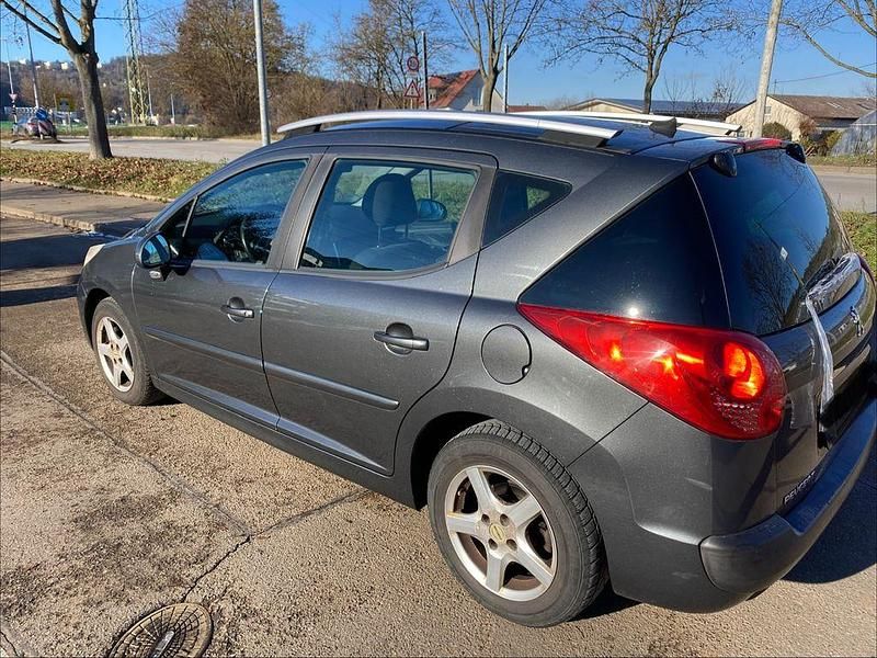 Gebraucht Peugeot 207 109 PS (80 kW) 2009 Grau Kombi