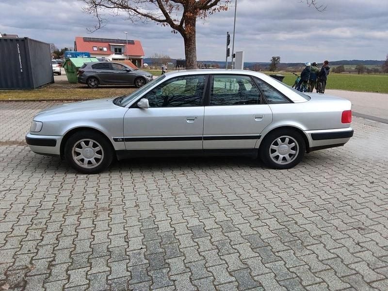 Gebraucht Audi 100 133 PS (97 kW) 1993 Silber Limousine
