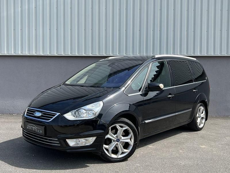 Schwarz Gebraucht 2011 Ford Galaxy Titanium Van / Kleinbus | 10.900 € (Teuer) - Bild 1/4