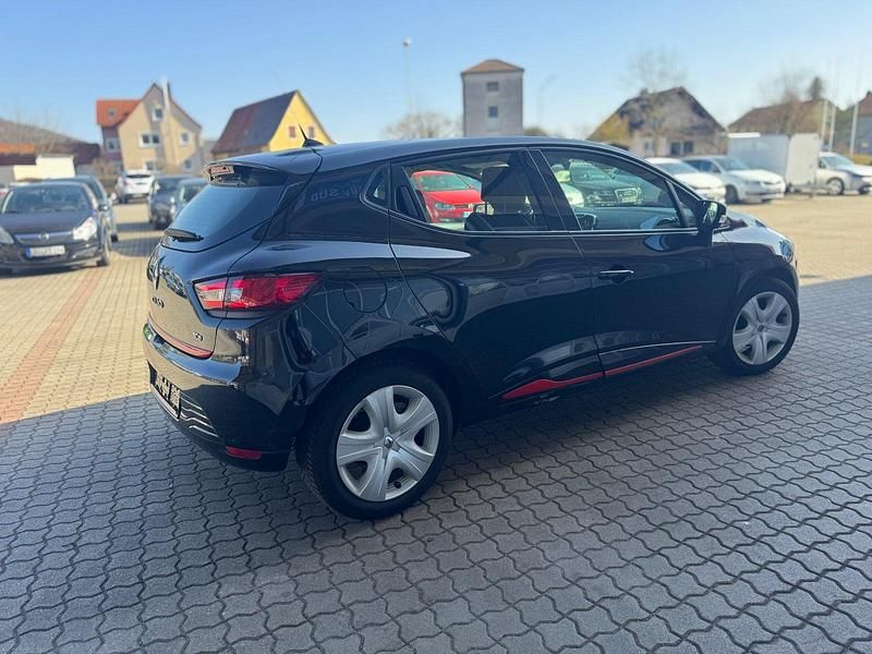 Brugt Renault Clio IV Dynamique 90 HK (66 kW) 2013 Sort Hatchback