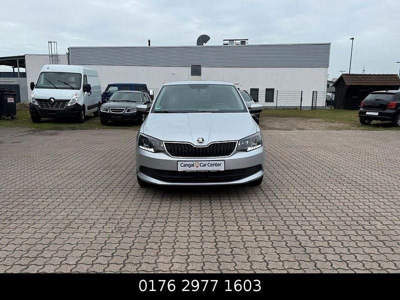 Gebraucht Skoda Fabia Ambition 90 PS (66 kW) 2017 Silber Limousine