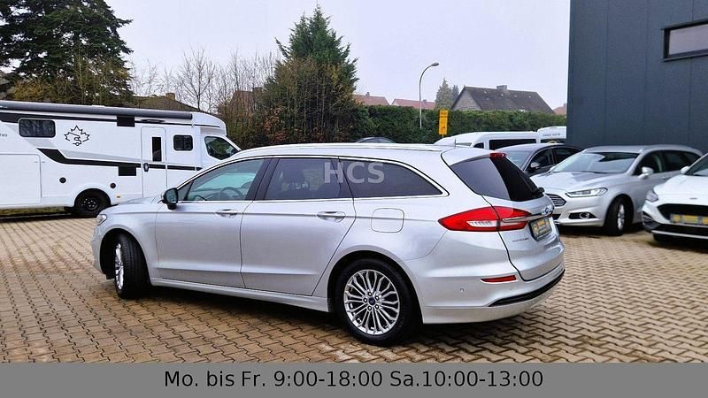 Gebraucht Ford Mondeo Titanium 150 PS (110 kW) 2022 Silber Kombi