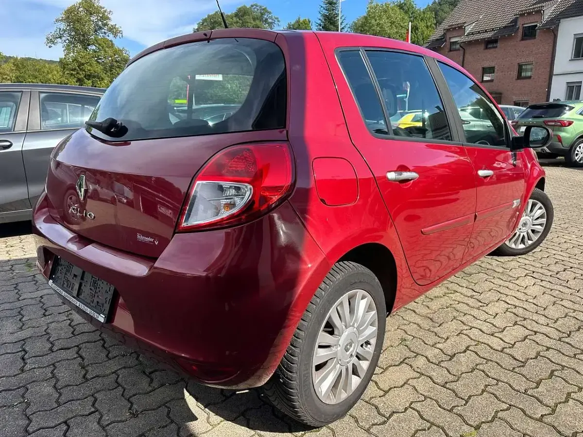 Gebraucht Renault Clio Dynamique 75 PS (55 kW) 2008 Rot dyna Kleinwagen