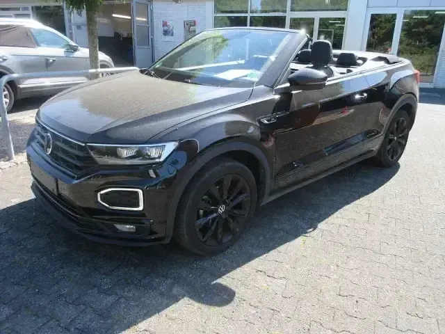 Gebraucht VW T-Roc Cabriolet R-line 150 PS (110 kW) 2021 Deep black schwarz (metallic) Cabrio