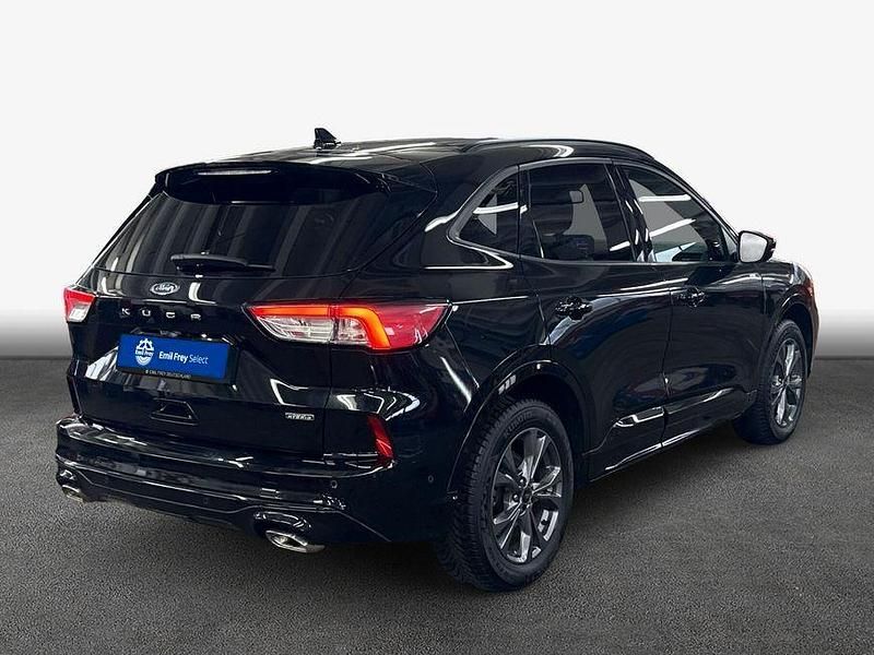 Gebraucht Ford Kuga ST-Line 152 PS (111 kW) 2022 Schwarz SUV