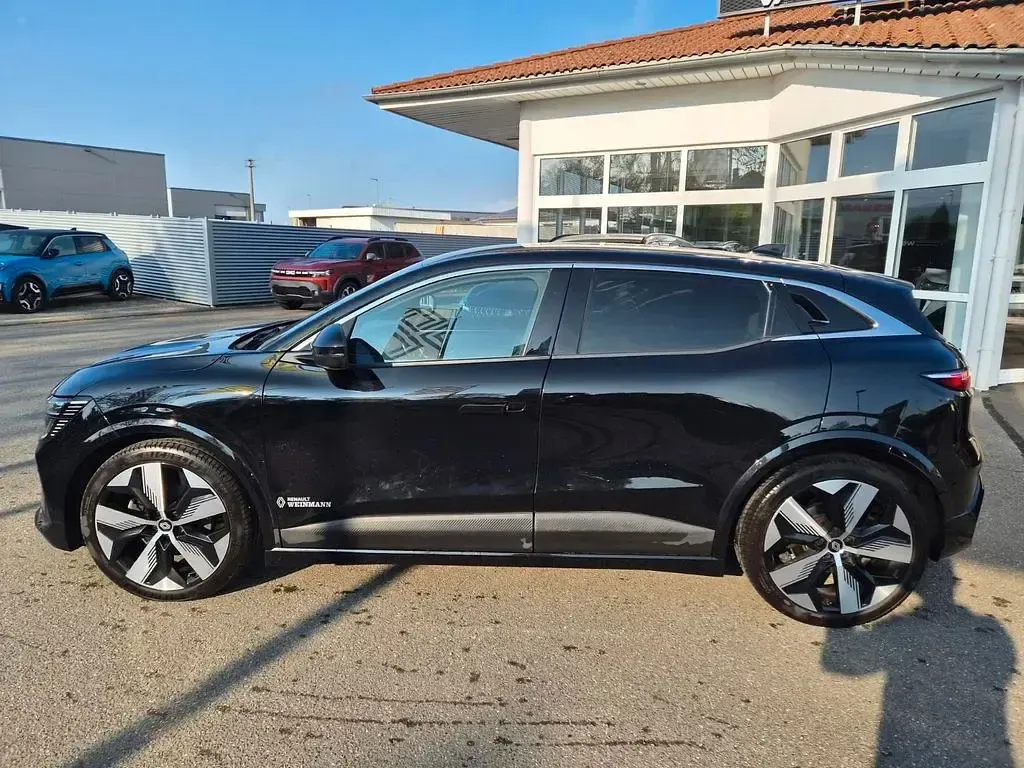 Gebraucht Renault Megane E-Tech Techno 96 kW (131 PS) 2022 Schwarz Limousine