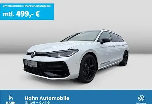 Gebraucht VW Passat R-line 265 PS (194 kW) 2025 Weiß Kombi
