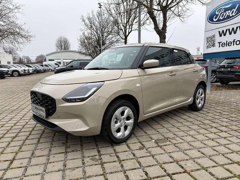 Neu Suzuki Swift Comfort 83 PS (61 kW) 2025 Caravan ivory Kleinwagen