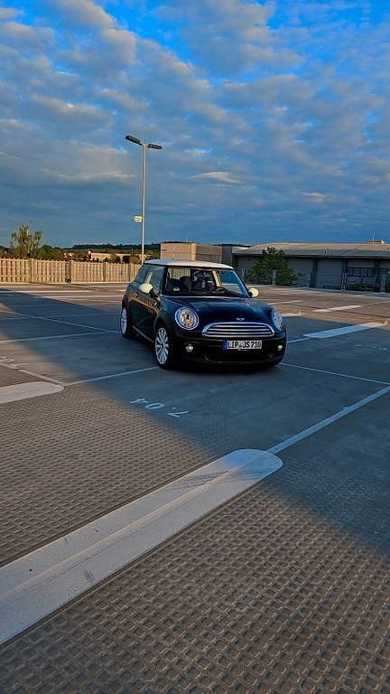 Braun Gebraucht 2012 Mini Cooper D Kleinwagen | 6.900 € (Fairer Preis) - Bild 1/4