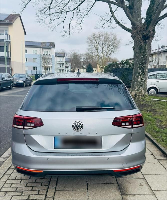 Second-hand VW Passat 150 CP (110 kW) 2020 Gri Break