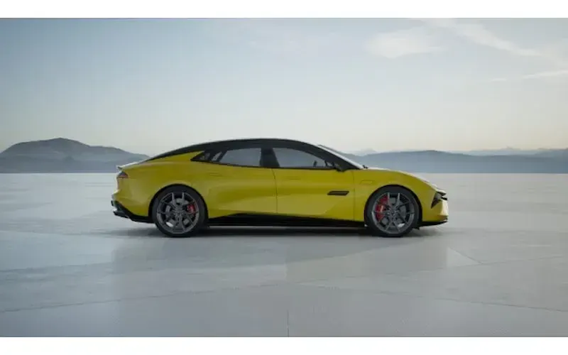 Używany Lotus Emeya 450 kW (612 KM) 2024 Żółty Hatchback