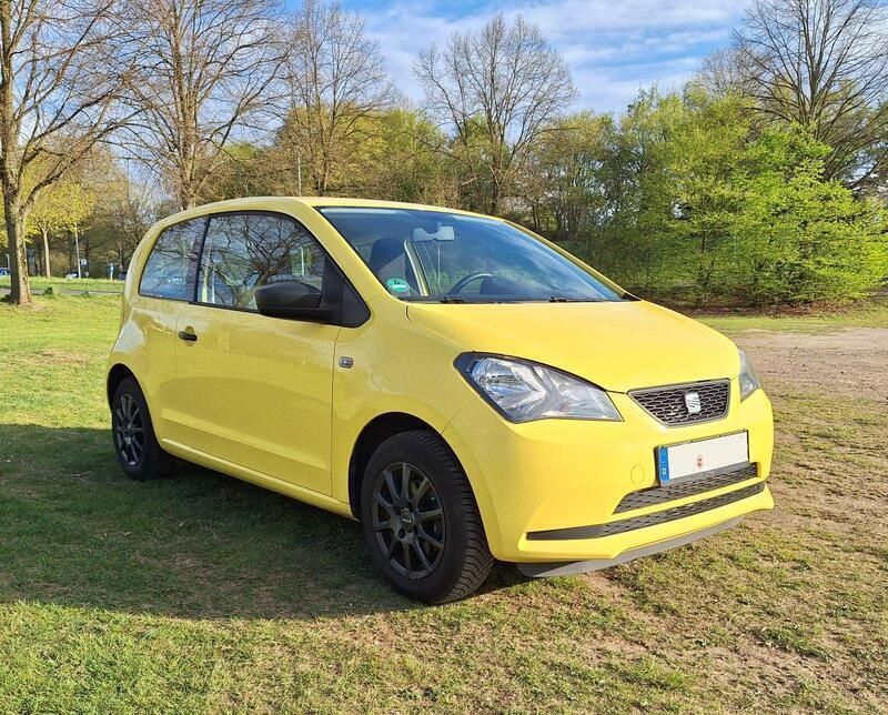 Gelb Gebraucht 2012 Seat Mii Kleinwagen | 3.500 € (Fairer Preis) - Bild 1/4