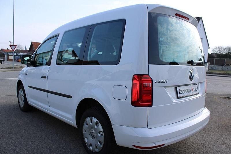 Usata VW Caddy 102 CV (75 kW) 2018 Bianco Monovolume