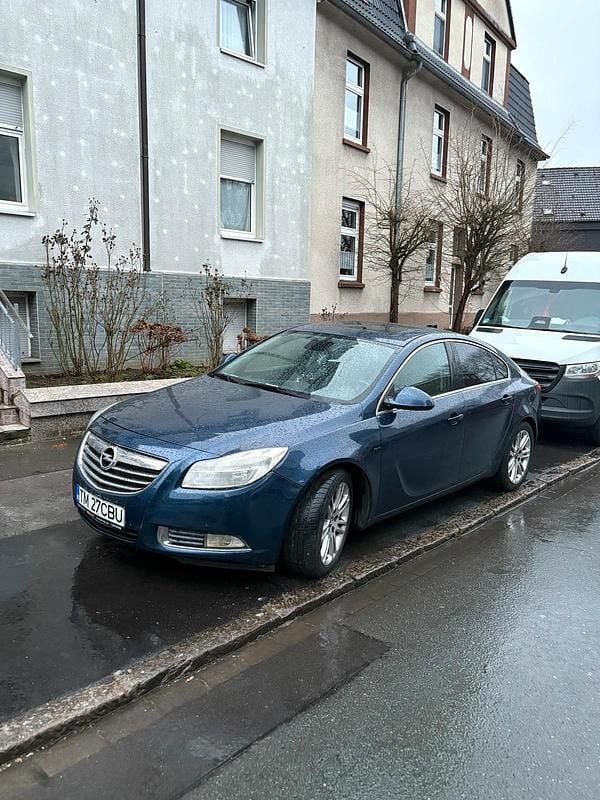 Gebraucht Opel Insignia 160 PS (117 kW) 2011 Blau Limousine