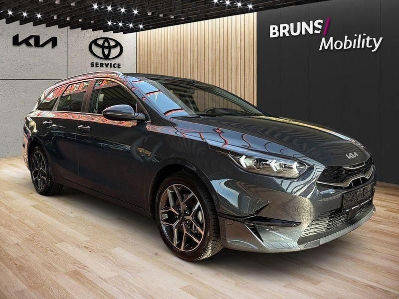 Gebraucht Kia Ceed Sportswagon Spirit 140 PS (102 kW) 2025 Penta metall Kombi