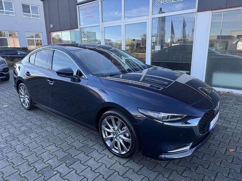 Deep crystal blue Gebraucht 2019 Mazda 3 Selection Limousine | 19.890 € (Fairer Preis) - Bild 1/4