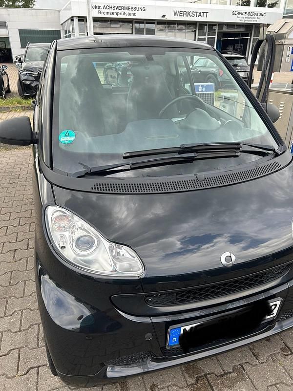 Schwarz Gebraucht 2012 Smart ForTwo Coupé Coupé | 4.100 € (Guter Preis) - Bild 1/4