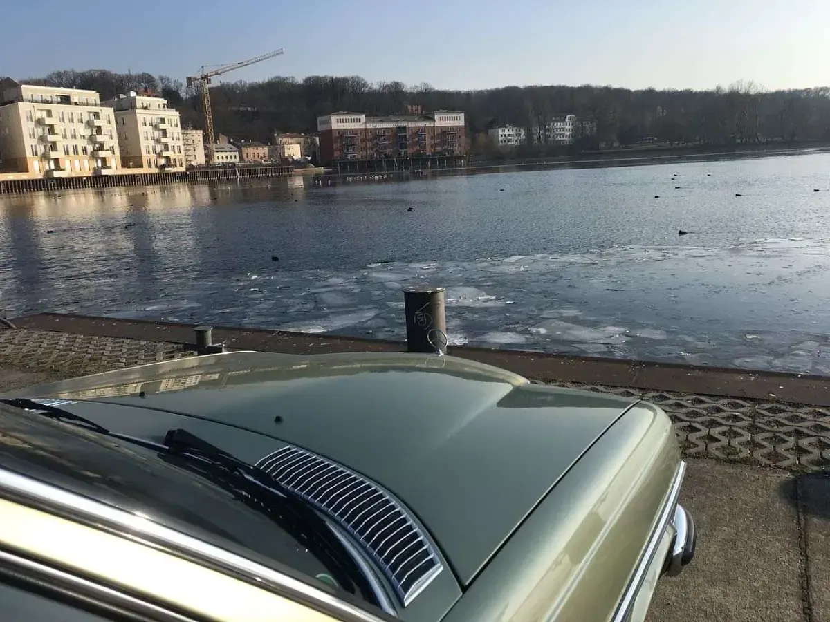 Gebraucht Mercedes 280 185 PS (136 kW) 1982 Bronze Coupé