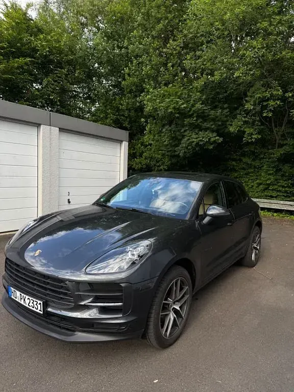 Gebraucht Porsche Macan 265 PS (194 kW) 2019 Grau SUV