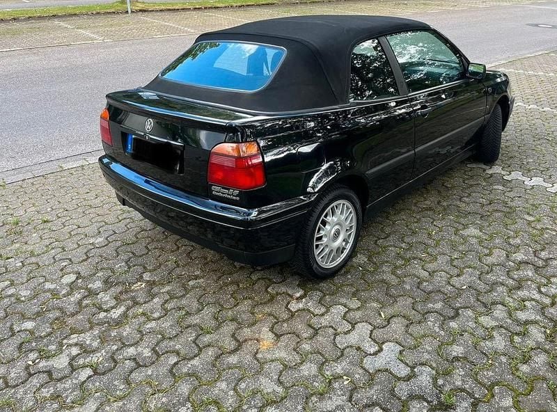 Schwarz Gebraucht 1996 VW Golf Cabriolet Cabrio | 1.499 € (Guter Preis) - Bild 1/4