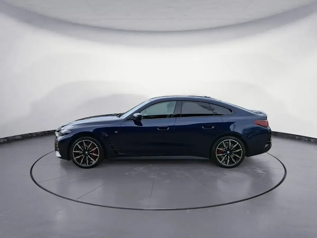 Gebraucht BMW i4 Comfort Edition 250 kW (340 PS) 2026 Limousine