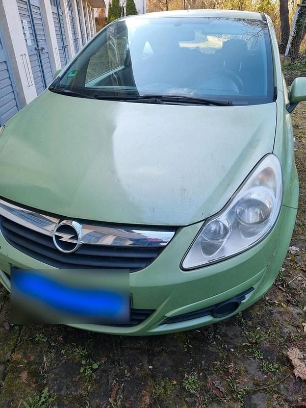 Gebraucht Opel Corsa 80 PS (58 kW) 2009 Grün Kleinwagen