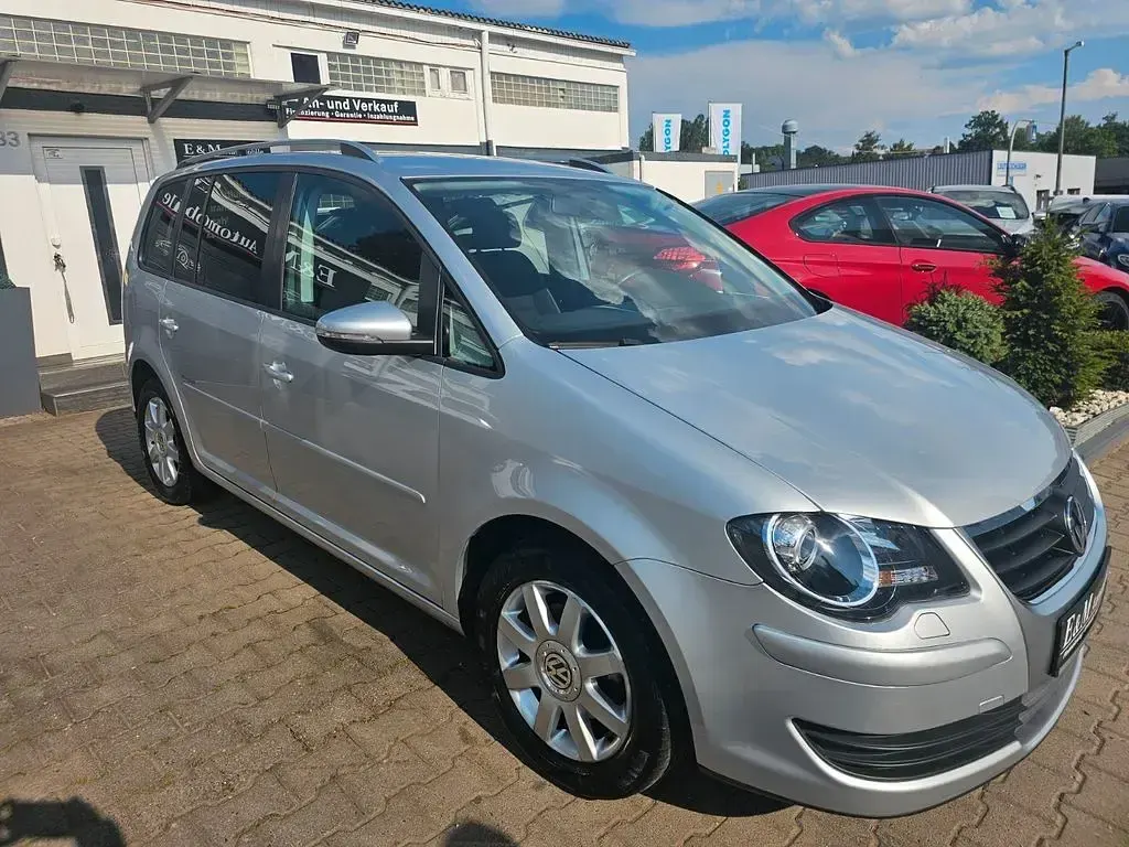 Gebraucht VW Touran Freestyle 140 PS (102 kW) 2010 Silber Van / Kleinbus