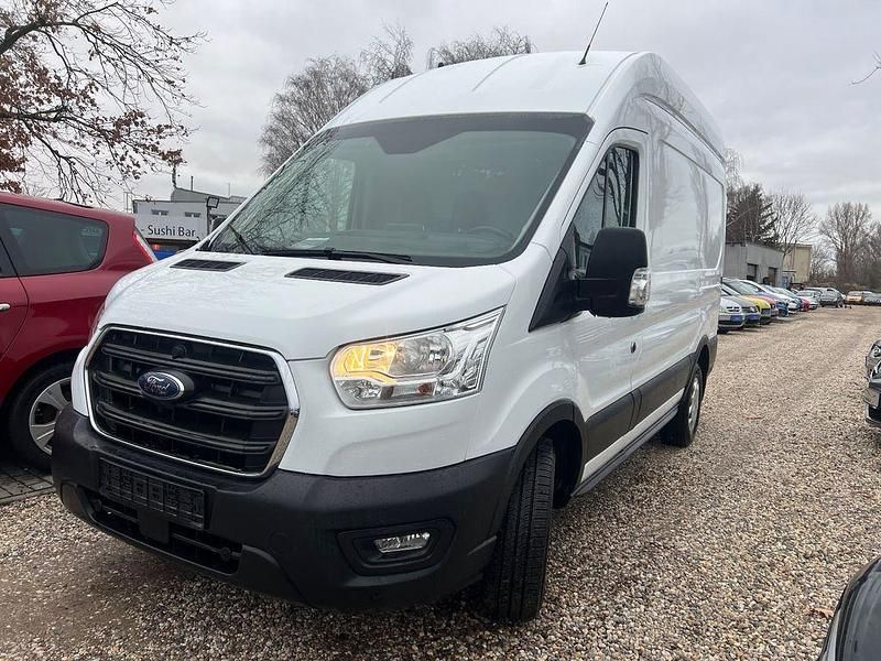 Gebraucht Ford Transit 131 PS (96 kW) 2021 Frozen white Abholung