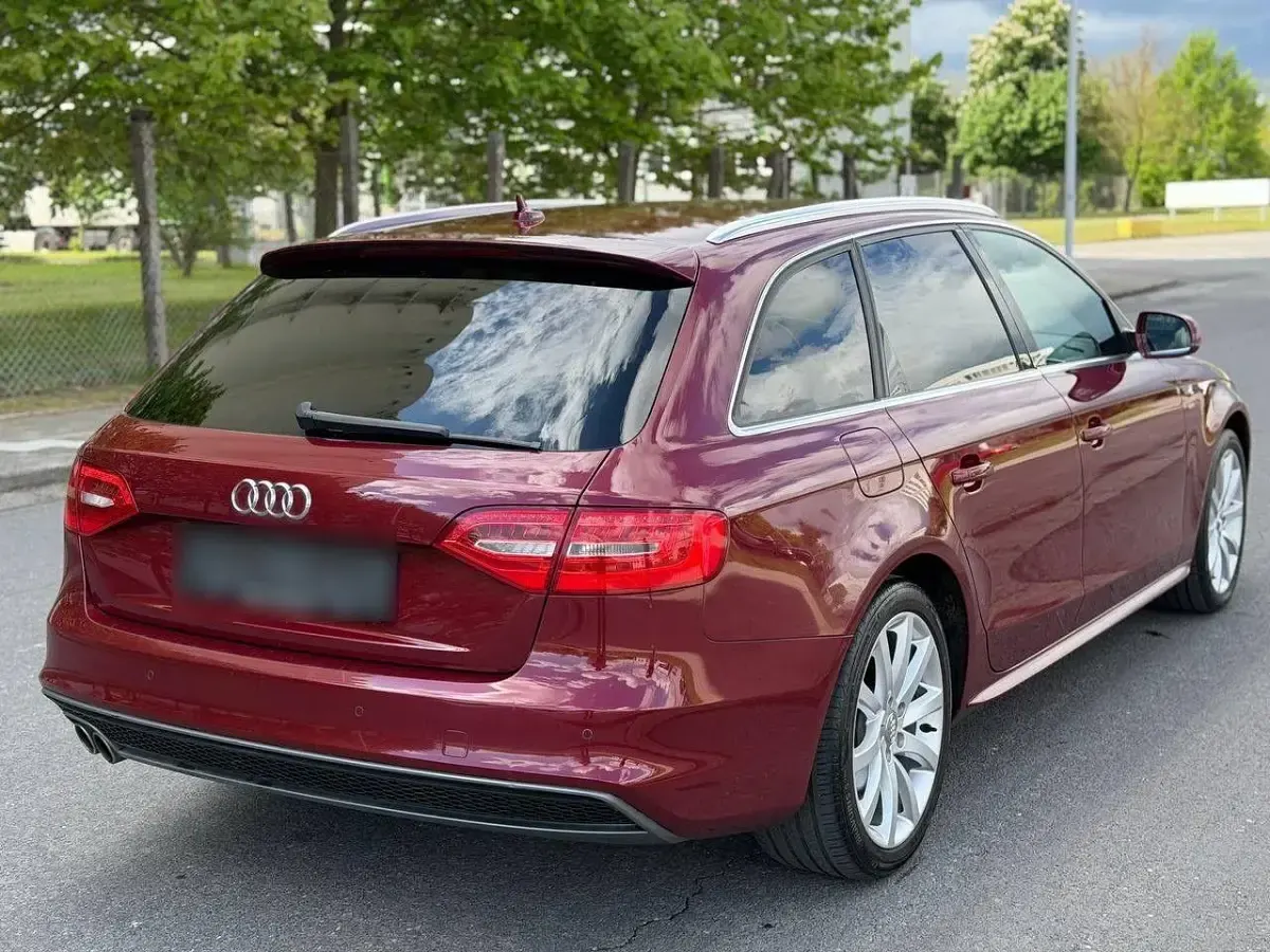 Gebraucht Audi A4 S-Line 190 PS (139 kW) 2015 Rot Kombi