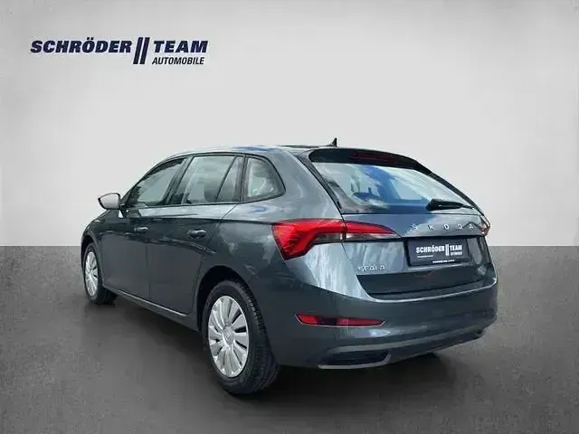 Occasion Skoda Scala Active 95 ch (69 kW) 2019 Gris Citadine