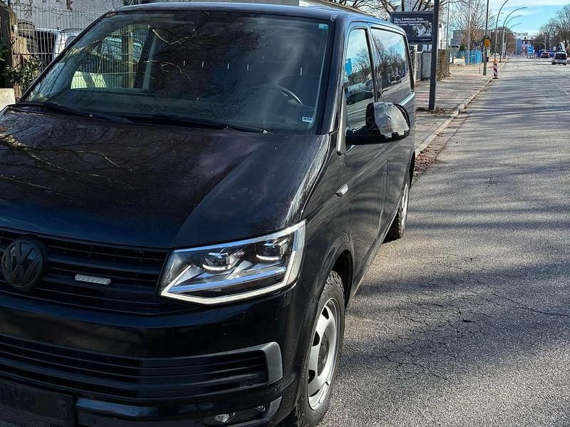 Gebraucht VW Transporter 179 PS (131 kW) 2016 Schwarz Van