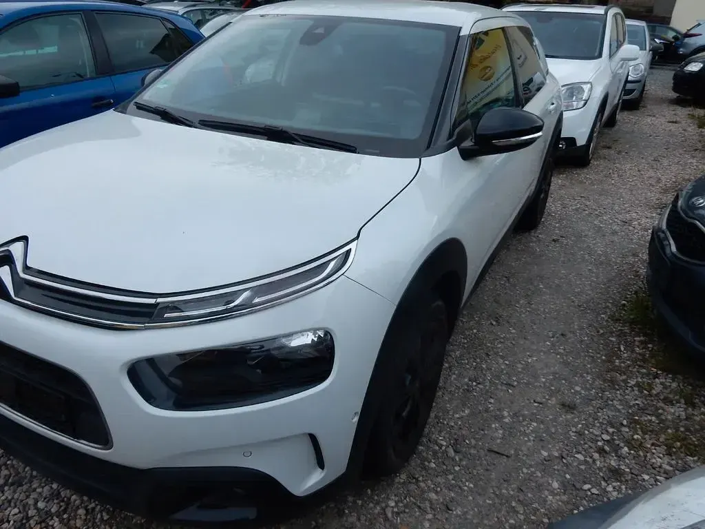 Gebraucht Citroën C4 Shine 131 PS (96 kW) 2018 Weiß Limousine