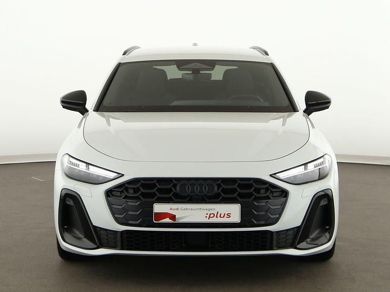 Gebraucht Audi A5 Ambiente 204 PS (150 kW) 2025 Gletscherweiß metallic Kombi