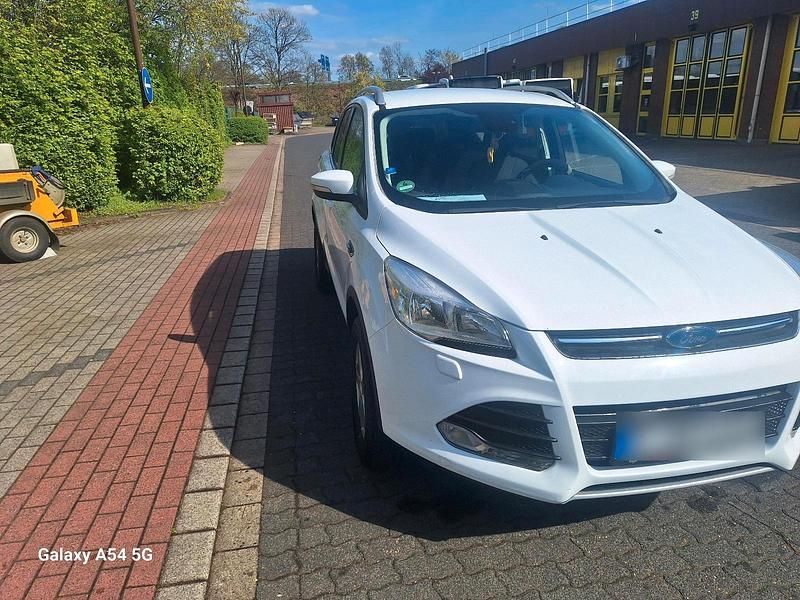 Gebraucht Ford Kuga 150 PS (110 kW) 2016 SUV