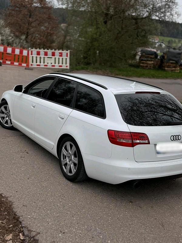 Używany Audi A6 239 KM (175 kW) 2011 Biały Kombi